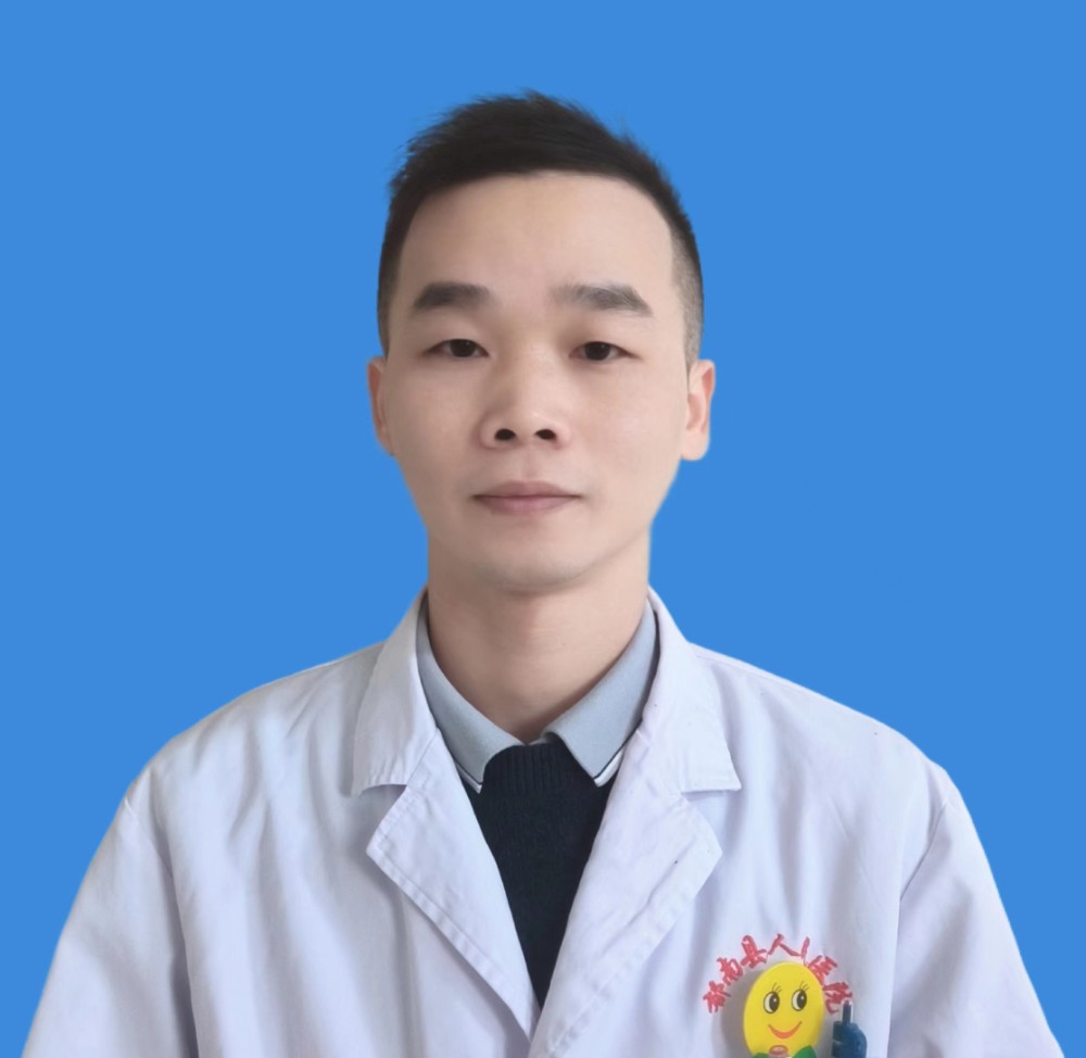 主治医师 聂演达