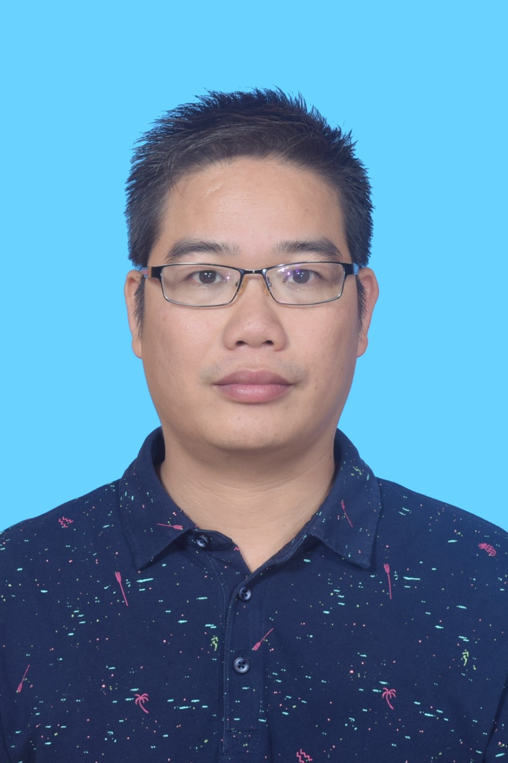 ​副主任医师 罗锦新